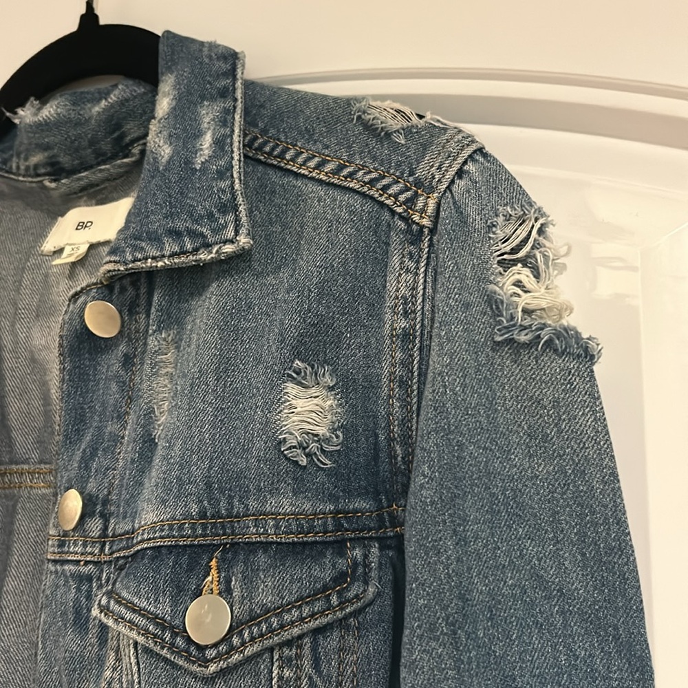 Distressed Jean Jacket - Picture 3 of 4